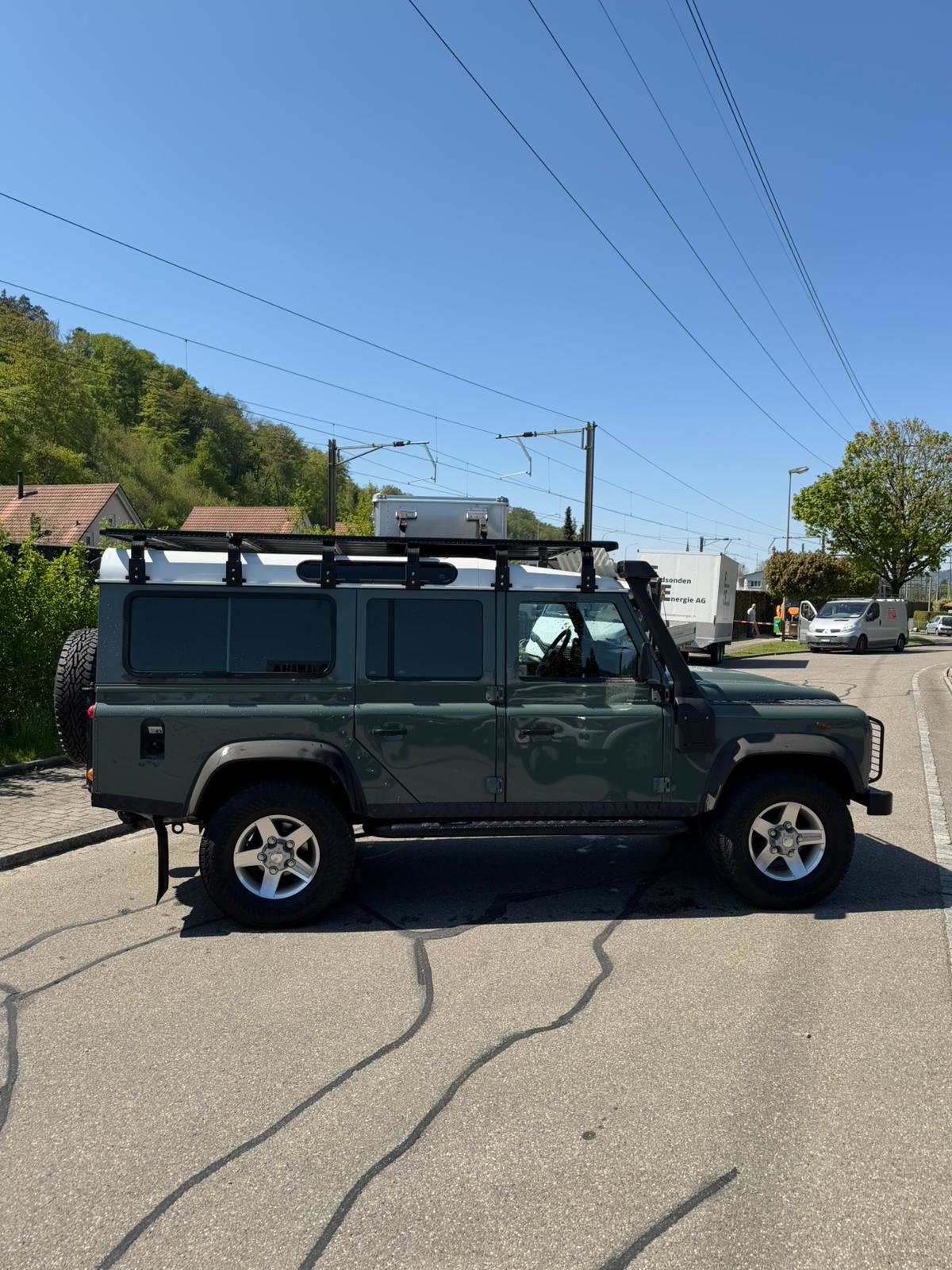 LAND ROVER Defender 110 2.4 Td4 Station Wagon, Diesel, Occasion / Utilisé, Manuelle - 6