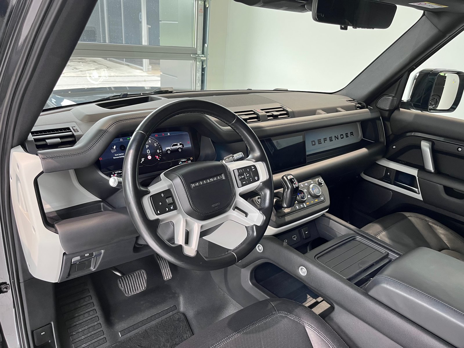 LAND ROVER Defender 90 P400 I6 3.0 AT8, Benzina, Occasioni / Usate, Automatico - 5