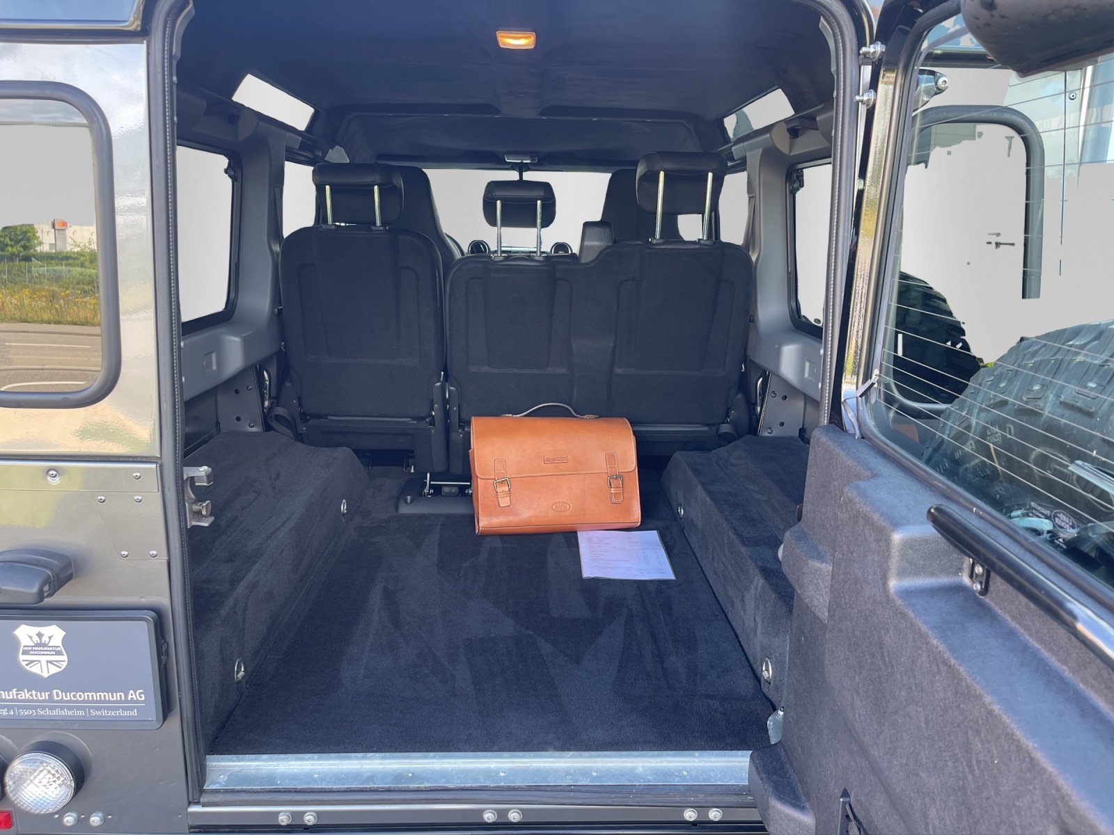 LAND ROVER Defender 110 2.2 TD4 Station Wagon Adventure, Diesel, Occasion / Utilisé, Manuelle - 7