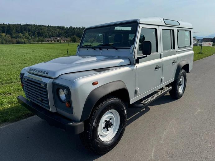LAND ROVER Defender 110 2.2 TD4 Station Wagon, Diesel, Occasion / Utilisé, Manuelle