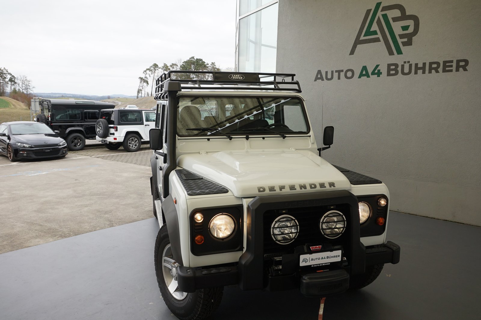 LAND ROVER Defender 110 2.2TD4 SW mit Seilwinde und Dachträ, Diesel, Second hand / Used, Manual - 3