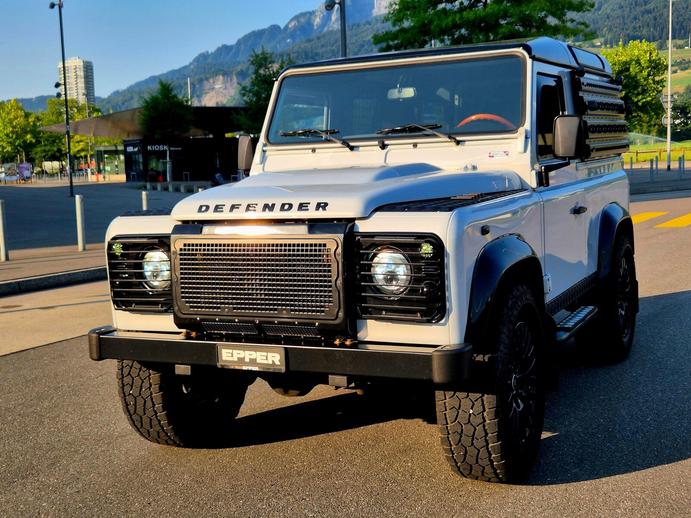 LAND ROVER Defender 90 2.2 TD4 Station Wagon SE, Diesel, Occasion / Gebraucht, Handschaltung