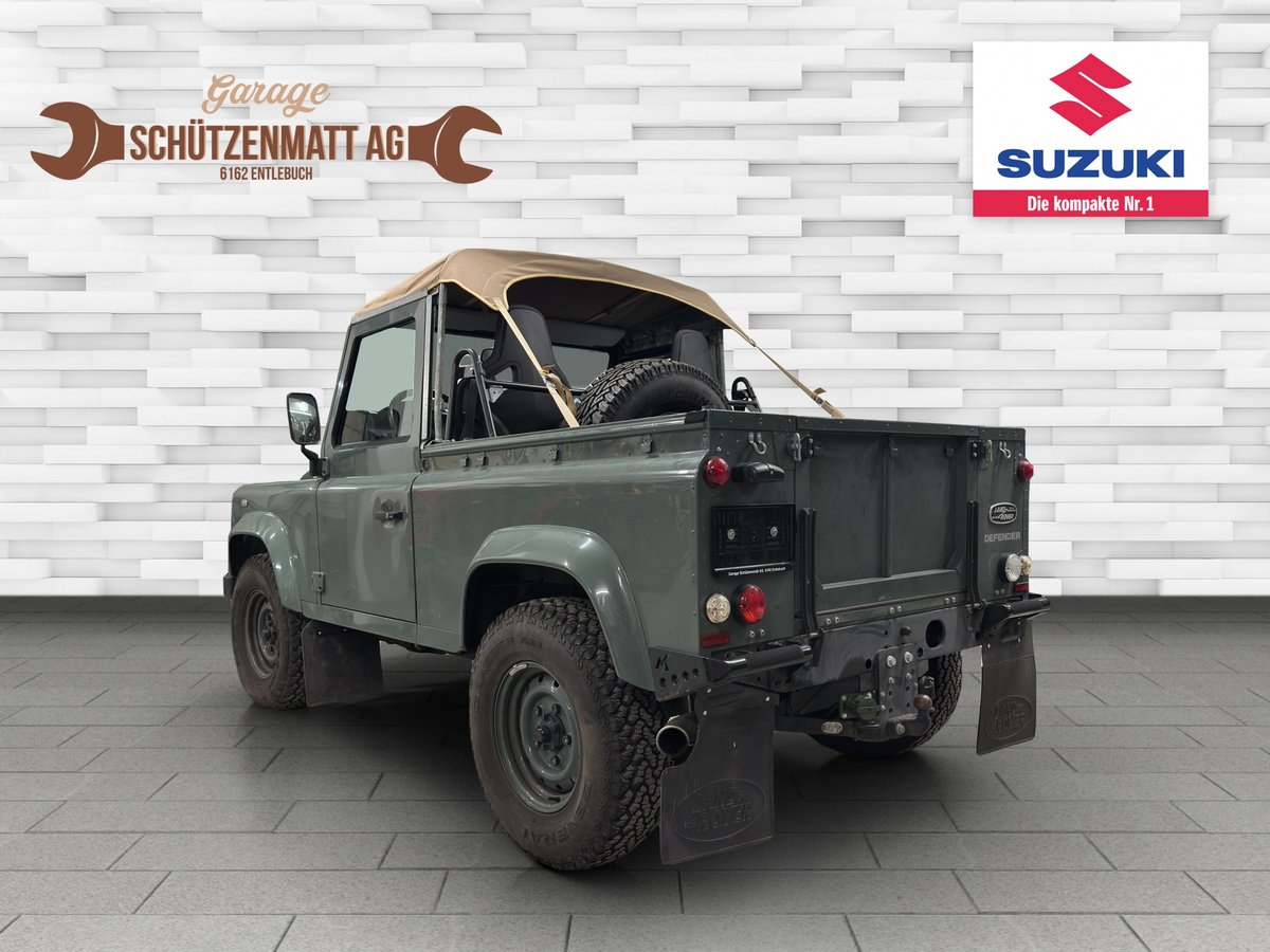 LAND ROVER Defender 90 2.2 TD4 Soft Top, Diesel, Second hand / Used, Manual - 3