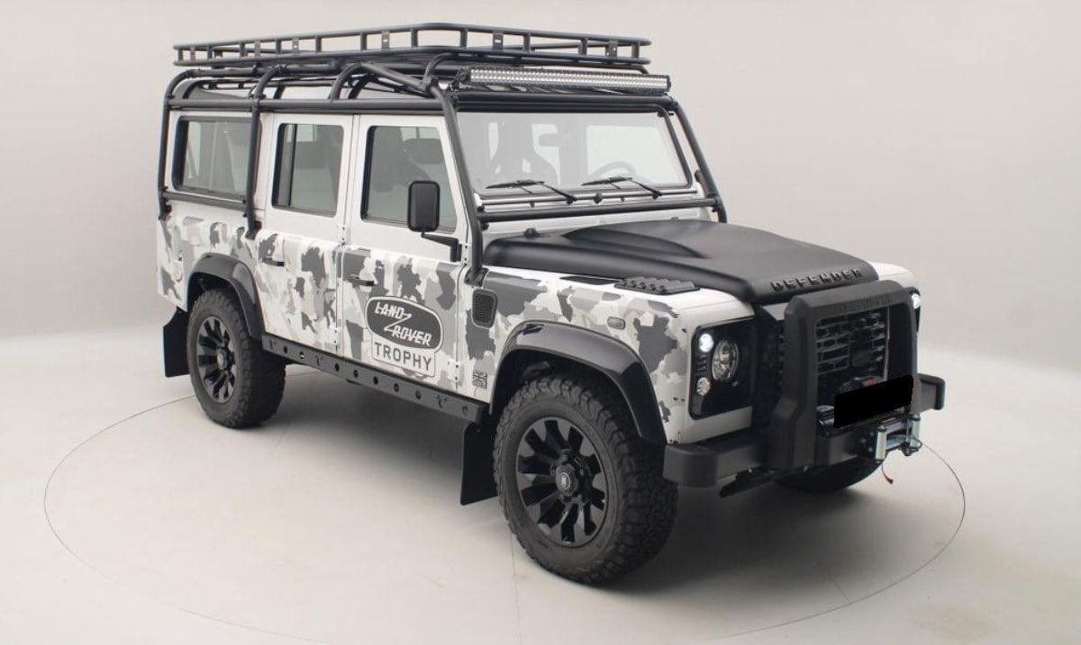 LAND ROVER Defender Works V8 Trophy II, Benzin, Neuwagen, Automatik - 2