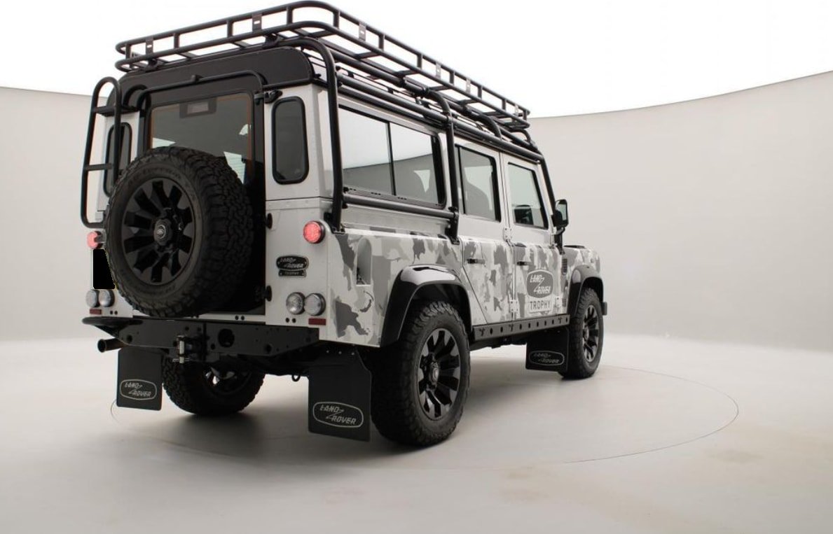 LAND ROVER Defender Works V8 Trophy II, Benzin, Neuwagen, Automatik - 3