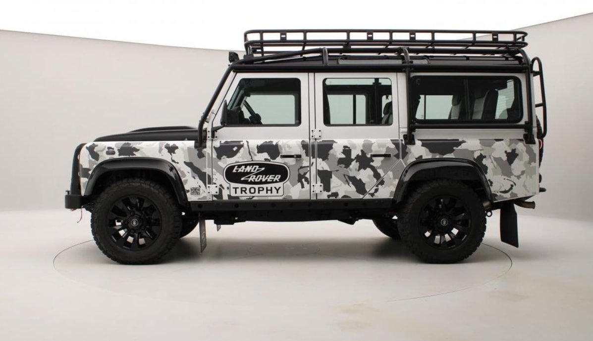 LAND ROVER Defender Works V8 Trophy II, Benzin, Neuwagen, Automatik - 6