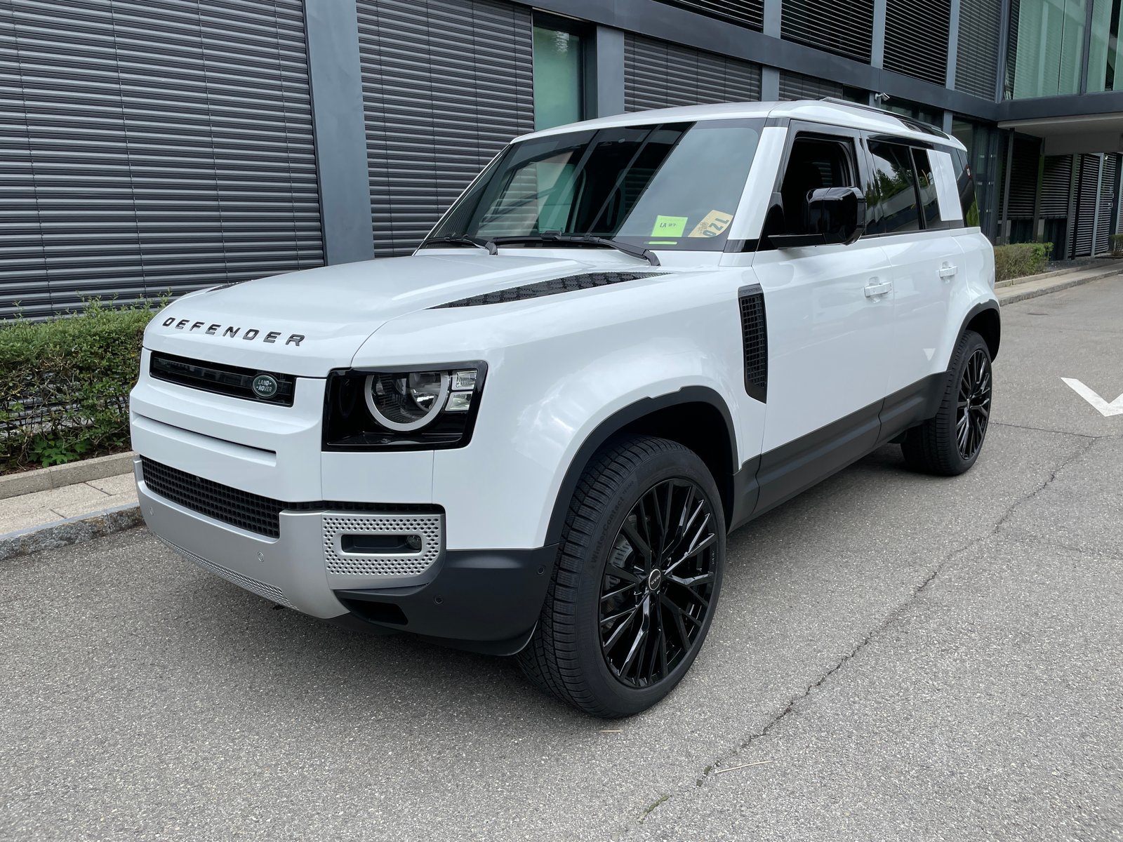 LAND ROVER Defender 110 3.0 D I6 200 S AWD AT8