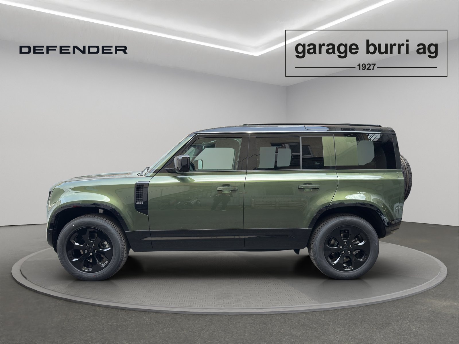 LAND ROVER Defender 110 3.0 D I6 250 X-Dynamic SE, Mild-Hybrid Diesel/Electric, New car, Automatic - 3
