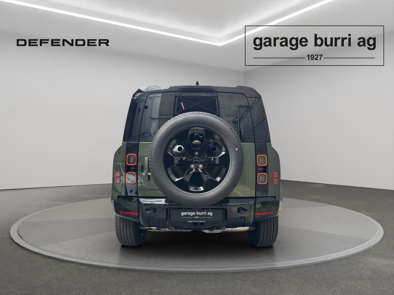 LAND ROVER Defender 110 3.0 D I6 250 X-Dynamic SE, Mild-Hybrid Diesel/Electric, New car, Automatic - 4