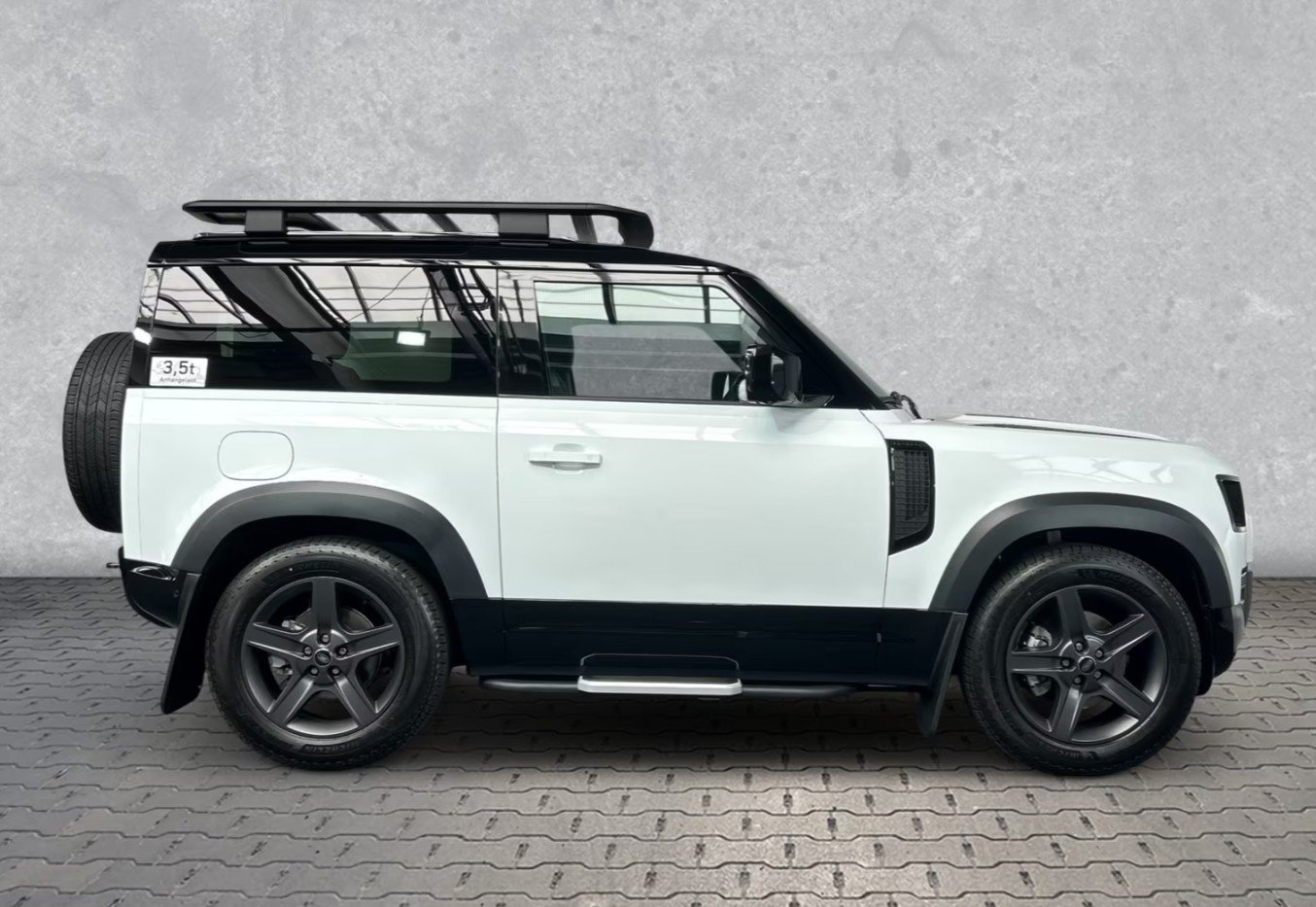 LAND ROVER Defender 90 3.0D I6 250 X-Dynamic SE AT8, Diesel, Auto nuove, Automatico - 3