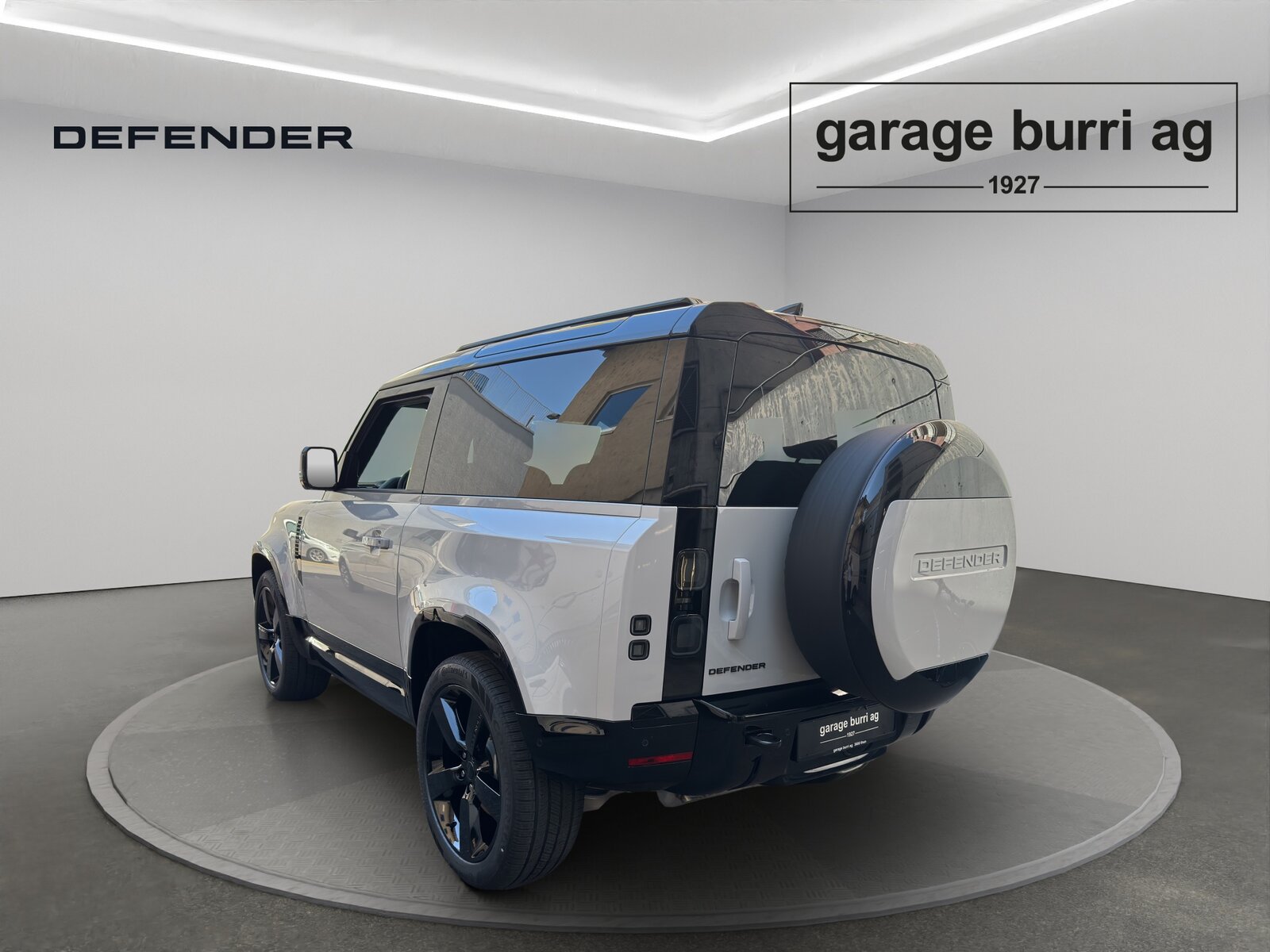 LAND ROVER Defender 90 3.0 D I6 350 X-Dynamic HSE, Mild-Hybrid Diesel/Electric, New car, Automatic - 2