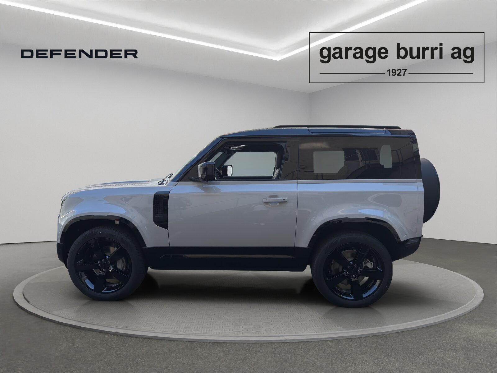 LAND ROVER Defender 90 3.0 D I6 350 X-Dynamic HSE, Mild-Hybrid Diesel/Electric, New car, Automatic - 3