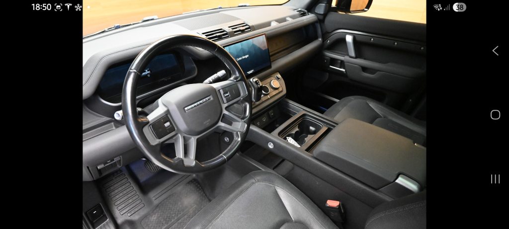 LAND ROVER DEFENDER 3.0 I6 X-Dynamic S, Mild-Hybrid Petrol/Electric, Second hand / Used, Automatic - 5