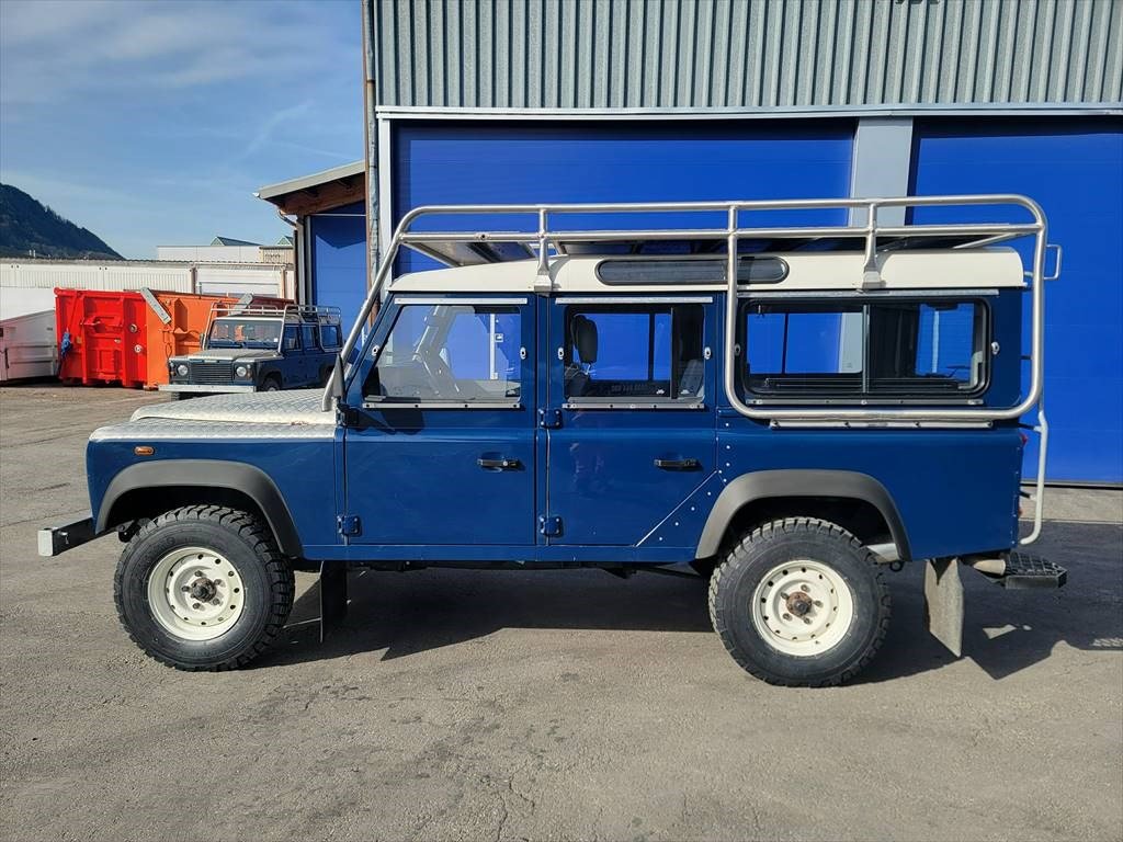 LAND ROVER Defender 110 SW 2.5 Td5, Diesel, Occasion / Utilisé, Manuelle - 2