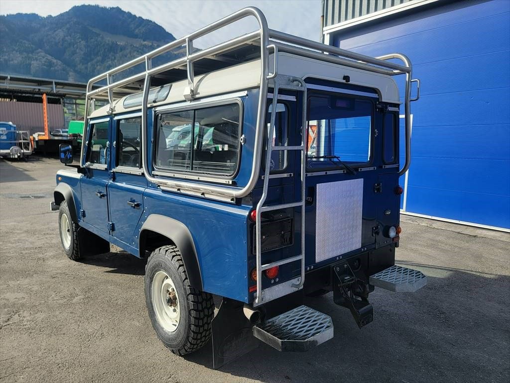 LAND ROVER Defender 110 SW 2.5 Td5, Diesel, Occasion / Utilisé, Manuelle - 3