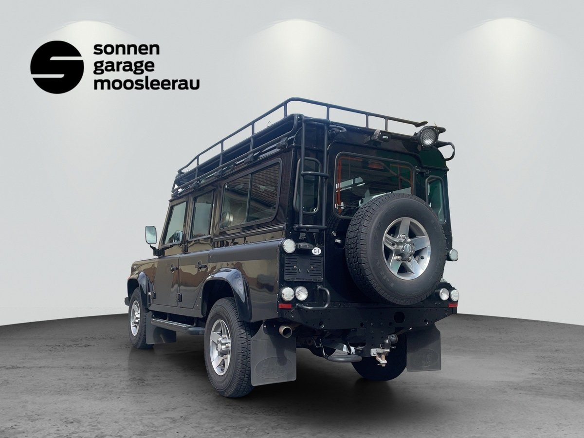 LAND ROVER Defender 110 SW 2.4Tdc SVX, Diesel, Occasion / Gebraucht, Handschaltung - 3