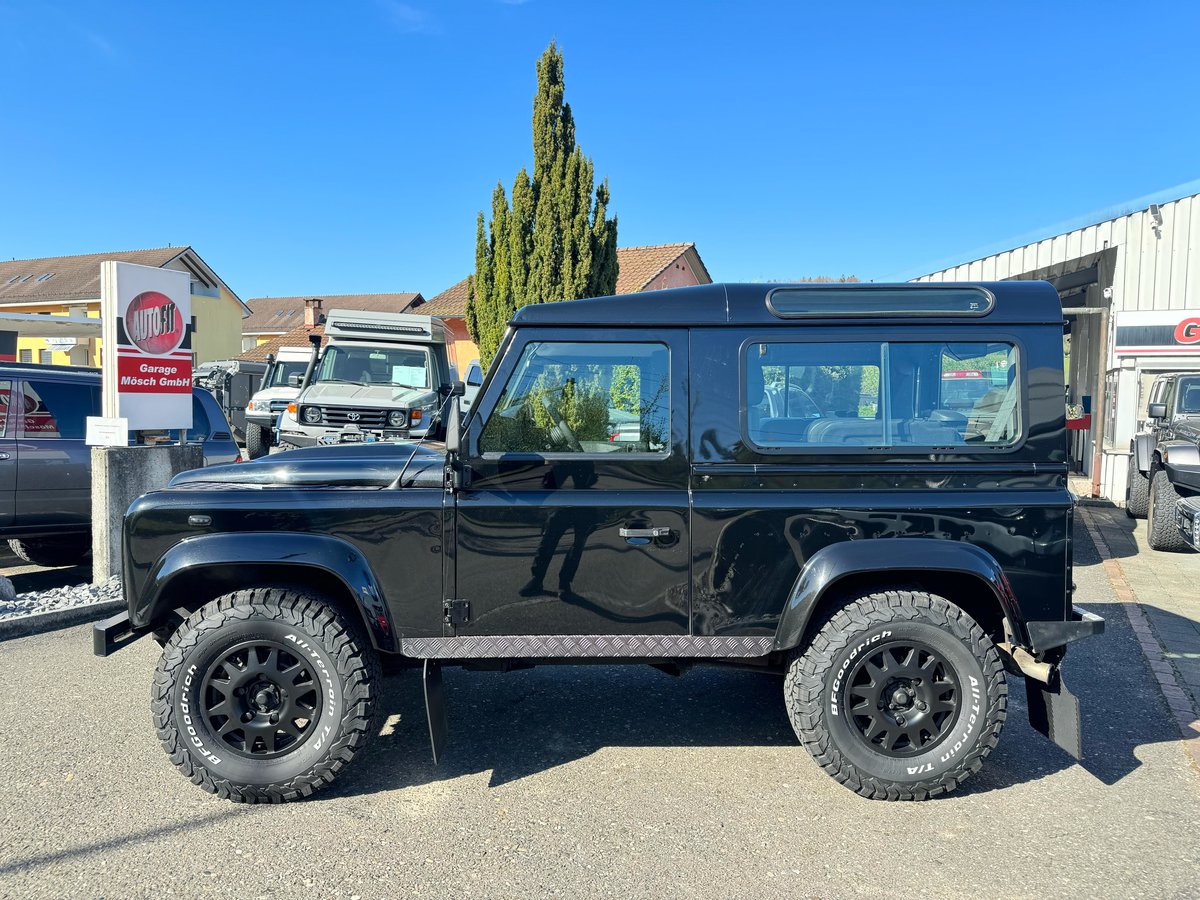 LAND ROVER Defender 90 2.4 TD4, Diesel, Occasion / Gebraucht, Handschaltung - 3