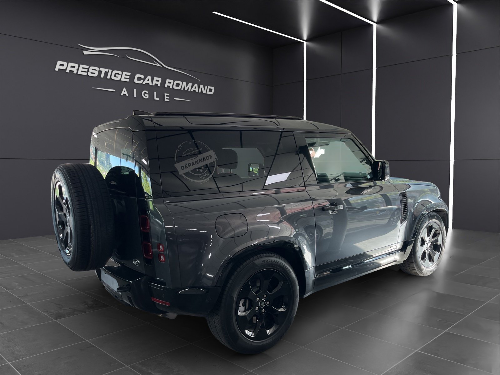 LAND ROVER Defender 90 P400 I6 X-Dynamic HSE 3.0 AT8, Benzin, Occasion / Gebraucht, Automatik - 2