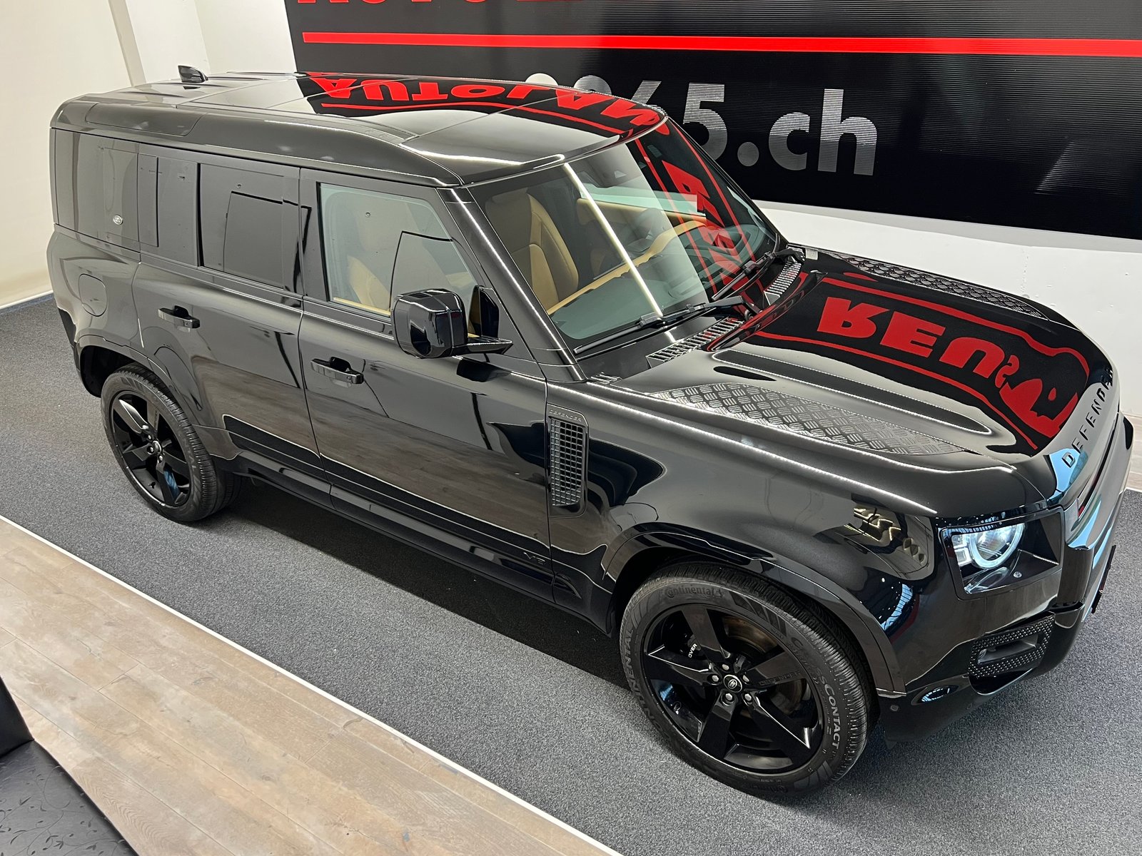 LAND ROVER Defender 110 525 V8 5.0 AT8, Petrol, Second hand / Used, Automatic - 4