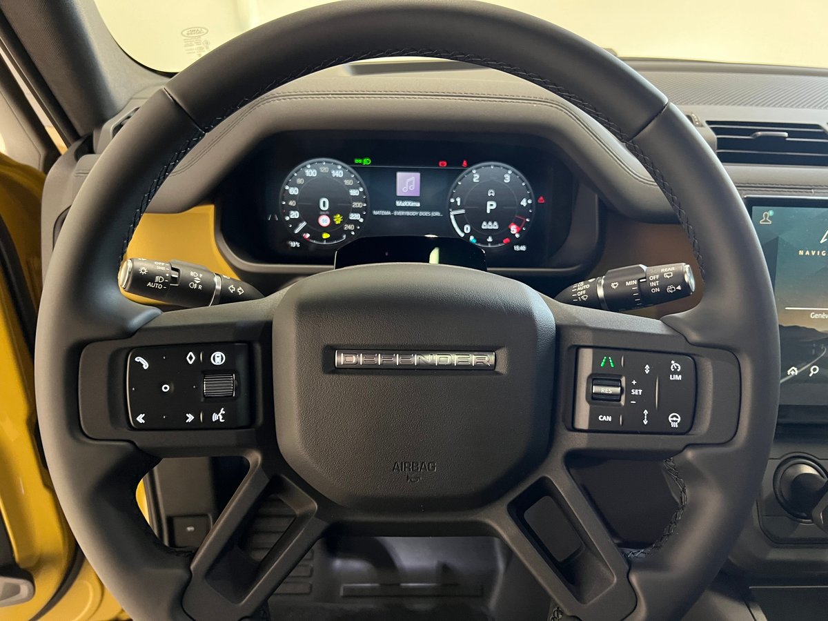 LAND ROVER Defender 110 3.0 D I6 350 Trophy Edition, Hybride Léger Diesel/Électricité, Occasion / Utilisé, Automatique - 4