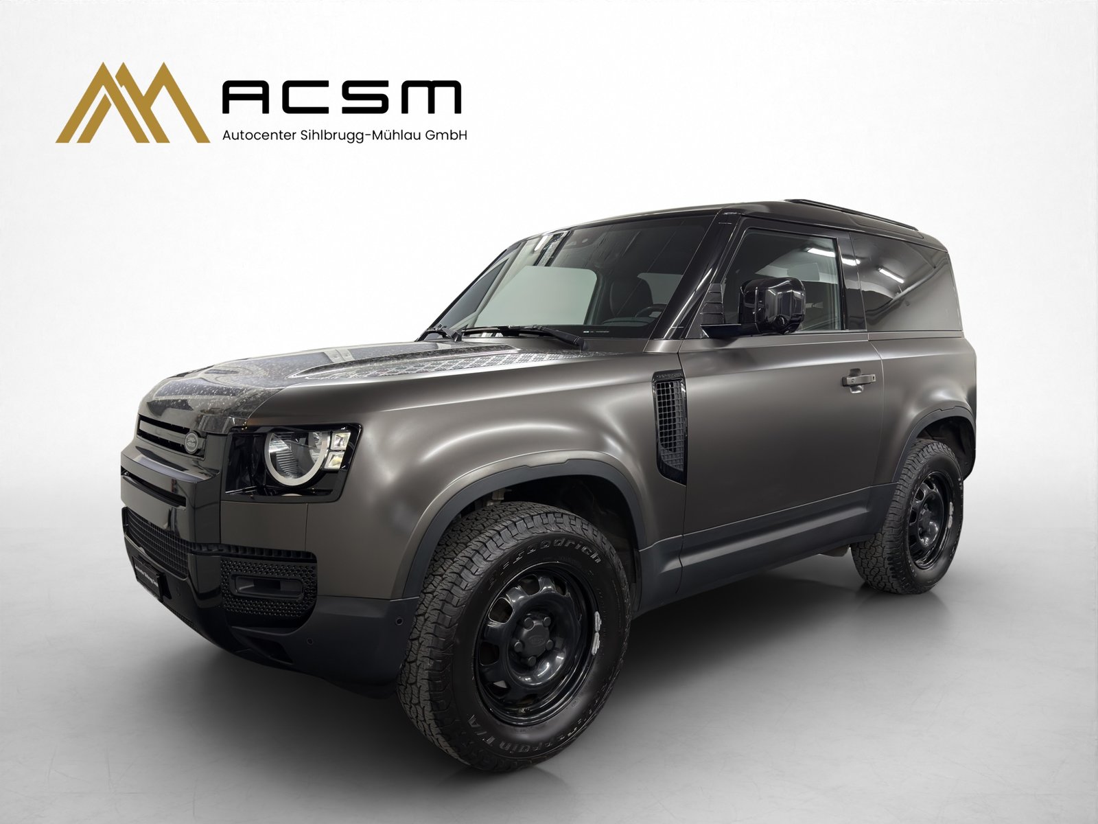 LAND ROVER Defender 90 3.0D I6 200 X-Dynamic SE AT8