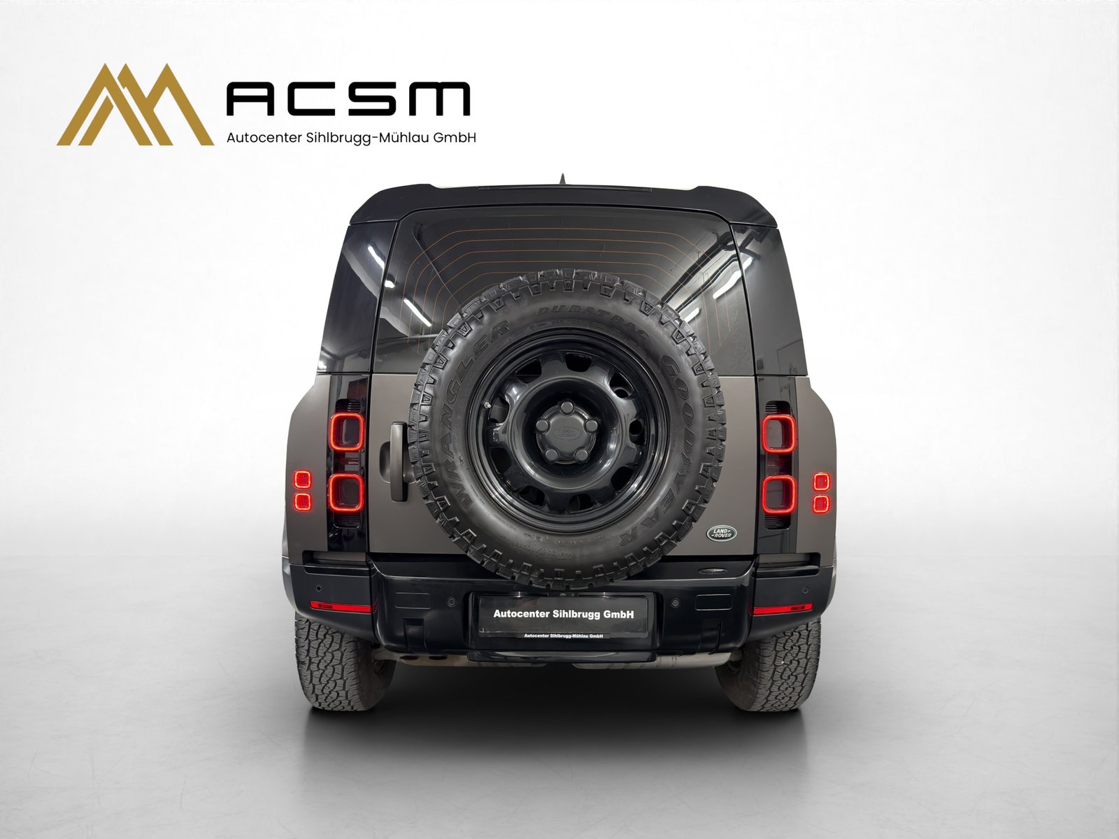 LAND ROVER Defender 90 3.0D I6 200 X-Dynamic SE AT8, Diesel, Second hand / Used, Automatic - 5