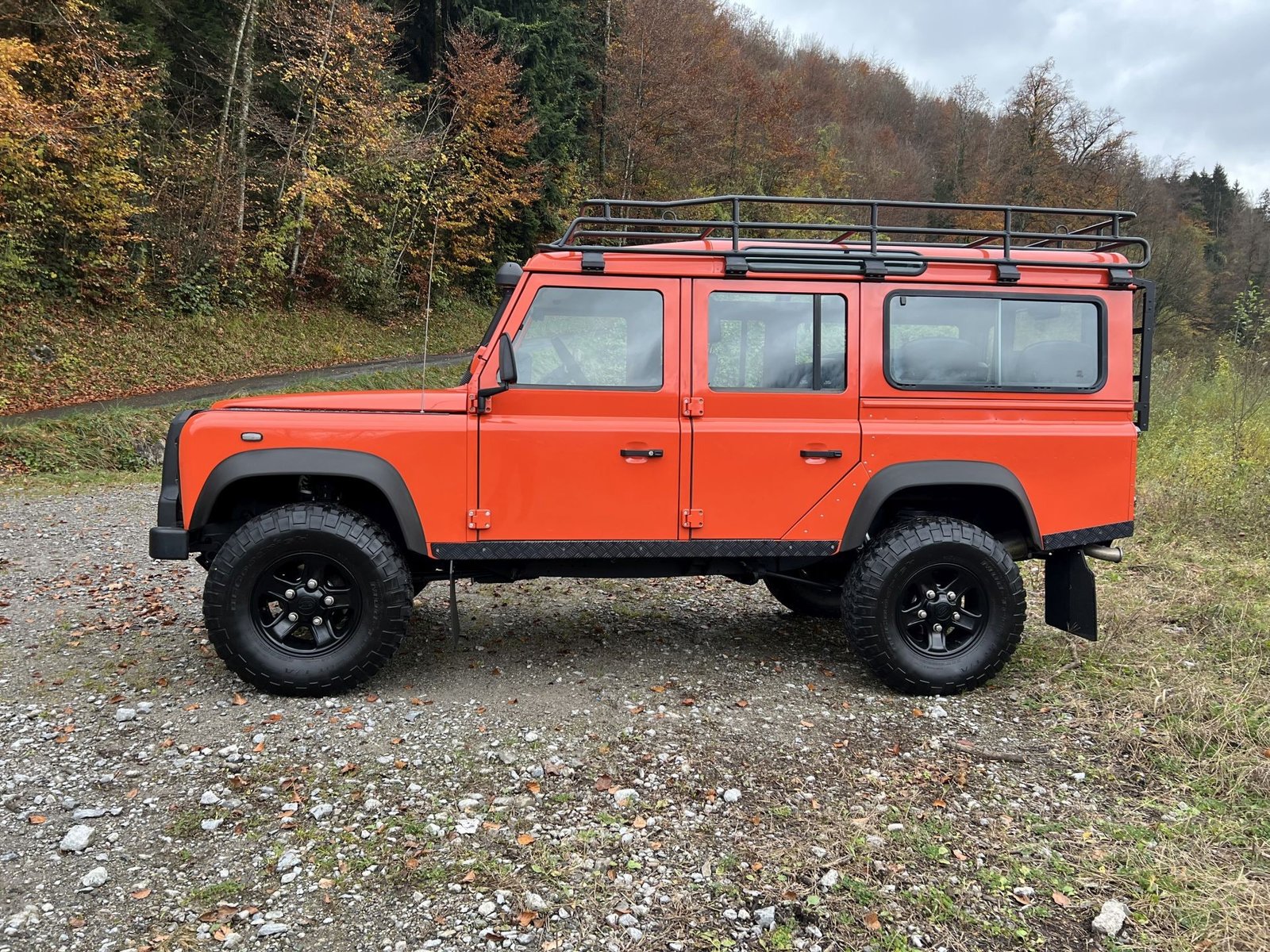 LAND ROVER Defender 110 SW 2.5 Td5 G4 Avus Performance, Diesel, Occasion / Utilisé, Manuelle - 5
