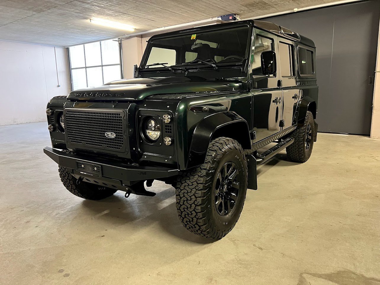 LAND ROVER Defender 110 SW 2.4Tdc, Diesel, Occasion / Gebraucht, Handschaltung - 7