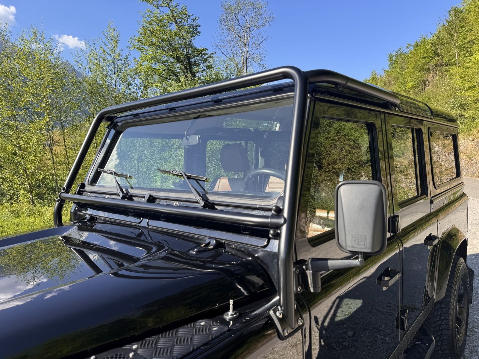 LAND ROVER Defender 110 SW 2.5 Td5 Black Edition Avus Perfor, Diesel, Occasion / Gebraucht, Handschaltung - 7