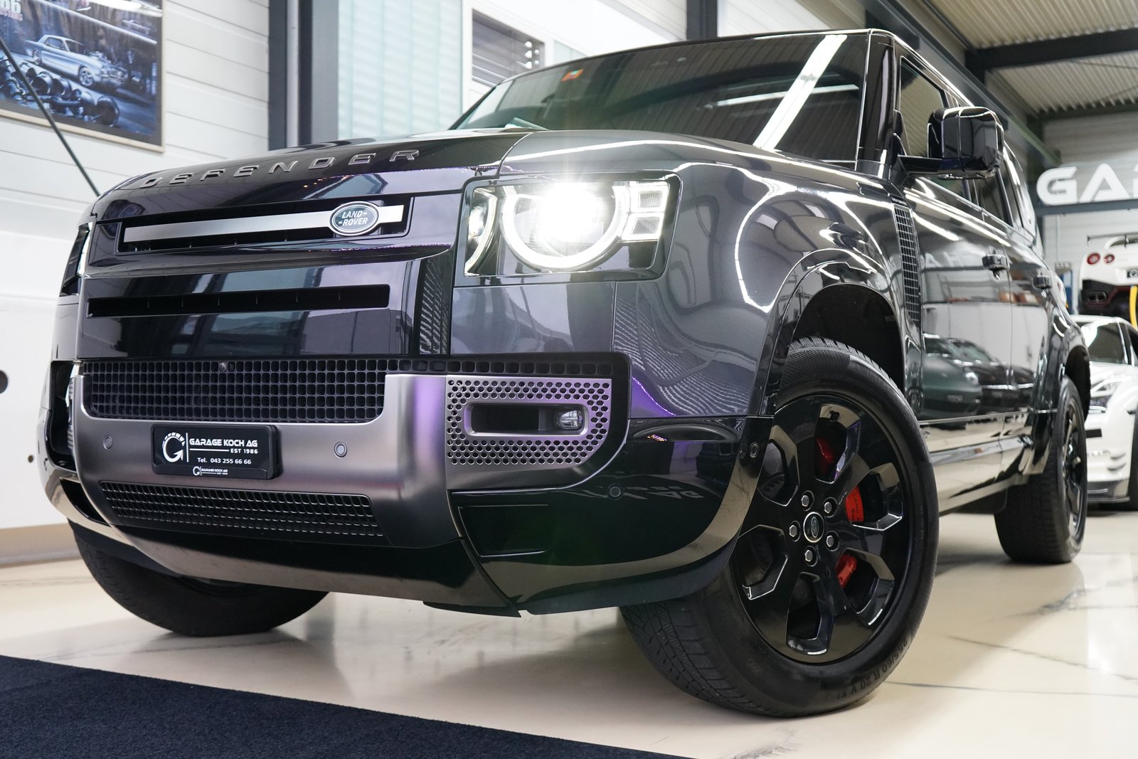 LAND ROVER Defender 110 3.0 D I6 300 X-Dynamic HSE AWD AT8, Mild-Hybrid Diesel/Electric, Second hand / Used, Automatic - 2