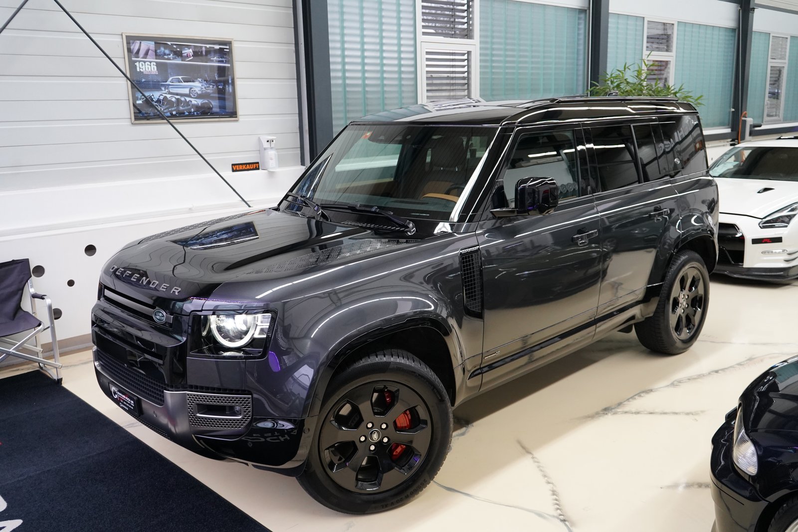 LAND ROVER Defender 110 3.0 D I6 300 X-Dynamic HSE AWD AT8, Mild-Hybrid Diesel/Electric, Second hand / Used, Automatic - 3