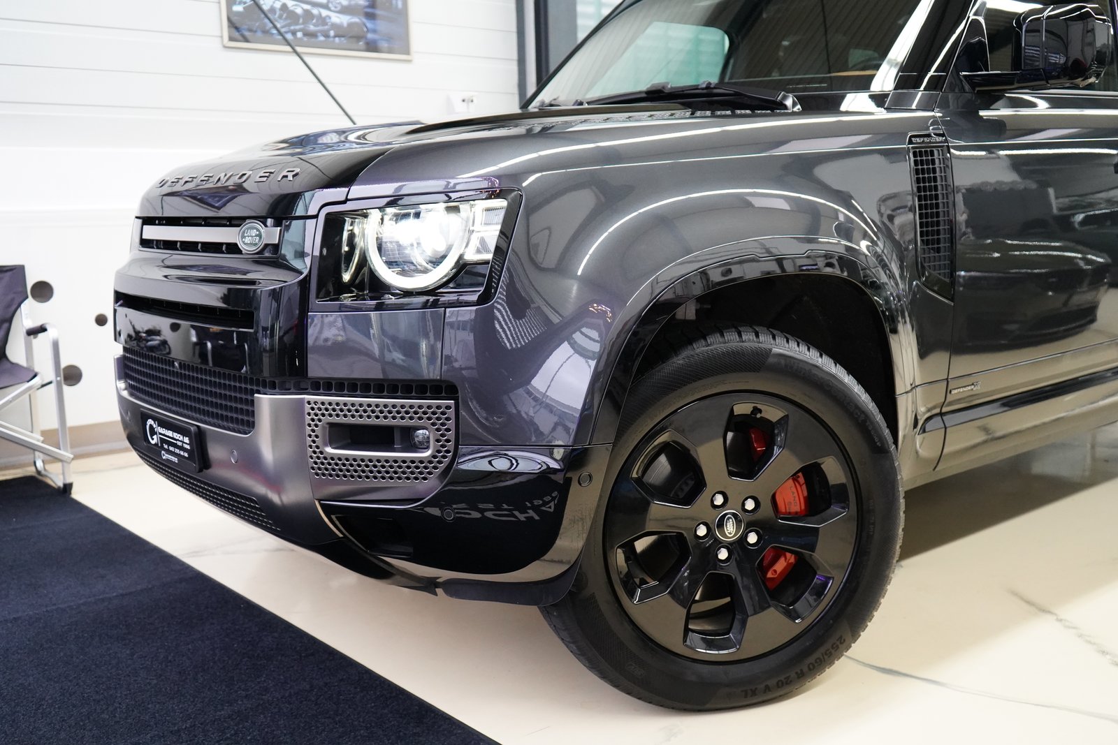 LAND ROVER Defender 110 3.0 D I6 300 X-Dynamic HSE AWD AT8, Mild-Hybrid Diesel/Electric, Second hand / Used, Automatic - 4