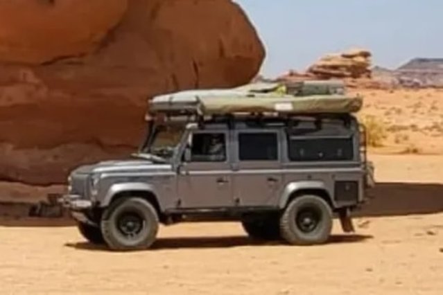 LAND ROVER Defender 110 2.4 Tdi SW, Diesel, Occasion / Gebraucht, Handschaltung - 2