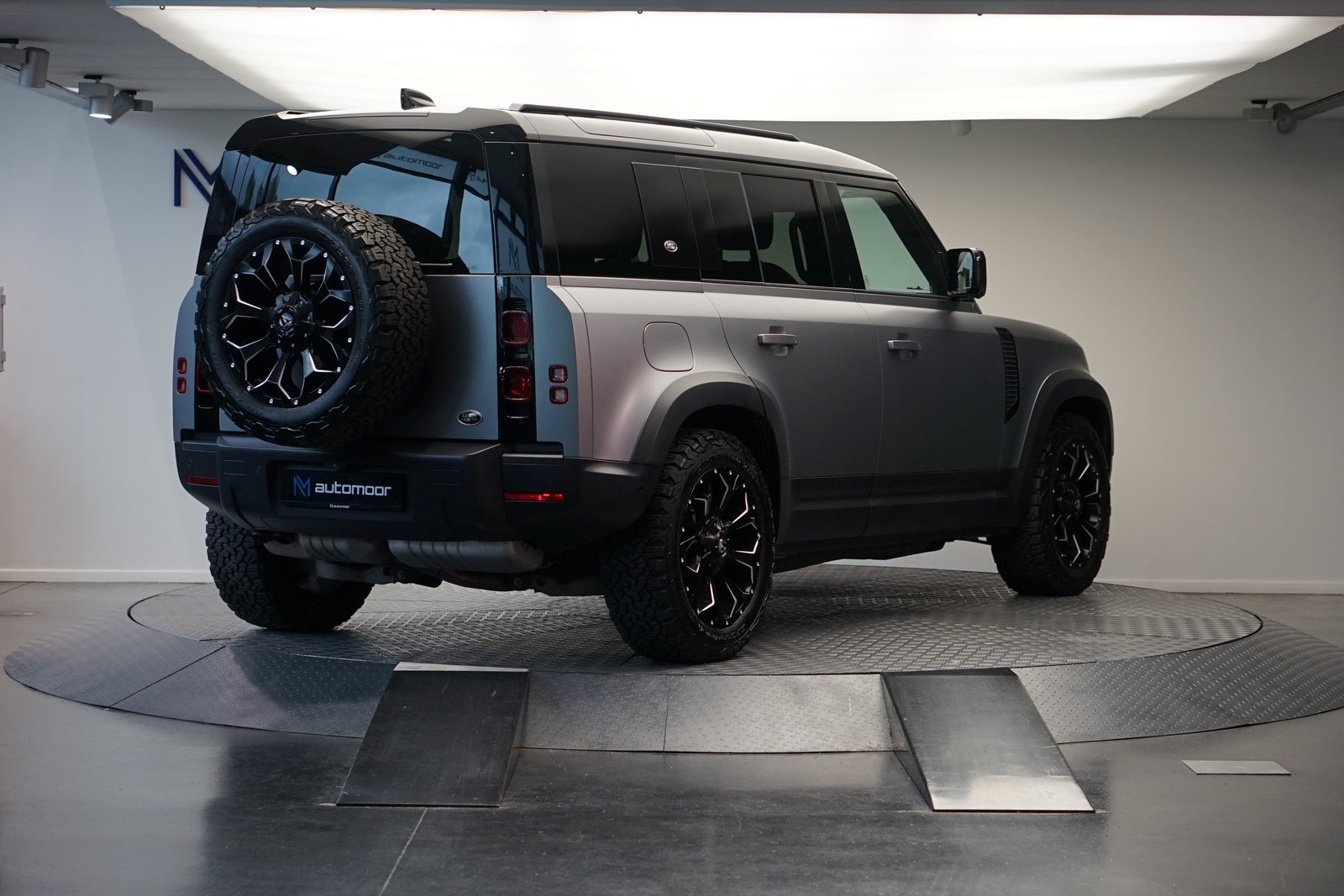 LAND ROVER Defender 110 3.0 D I6 300 HSE AWD AT8 *Fuel Offro, Mild-Hybrid Diesel/Elektro, Occasion / Gebraucht, Automatik - 5