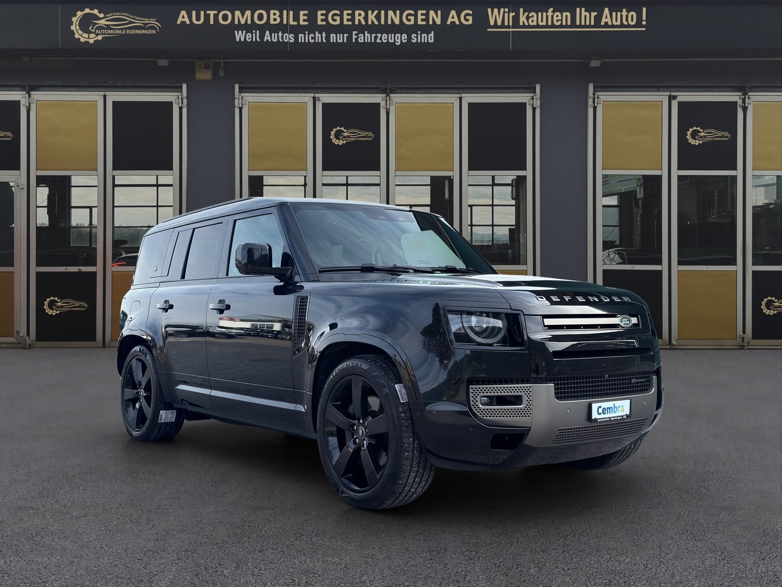 LAND ROVER Defender 110 3.0 I6 X-Dynamic HSE, Mild-Hybrid Petrol/Electric, Second hand / Used, Automatic - 3