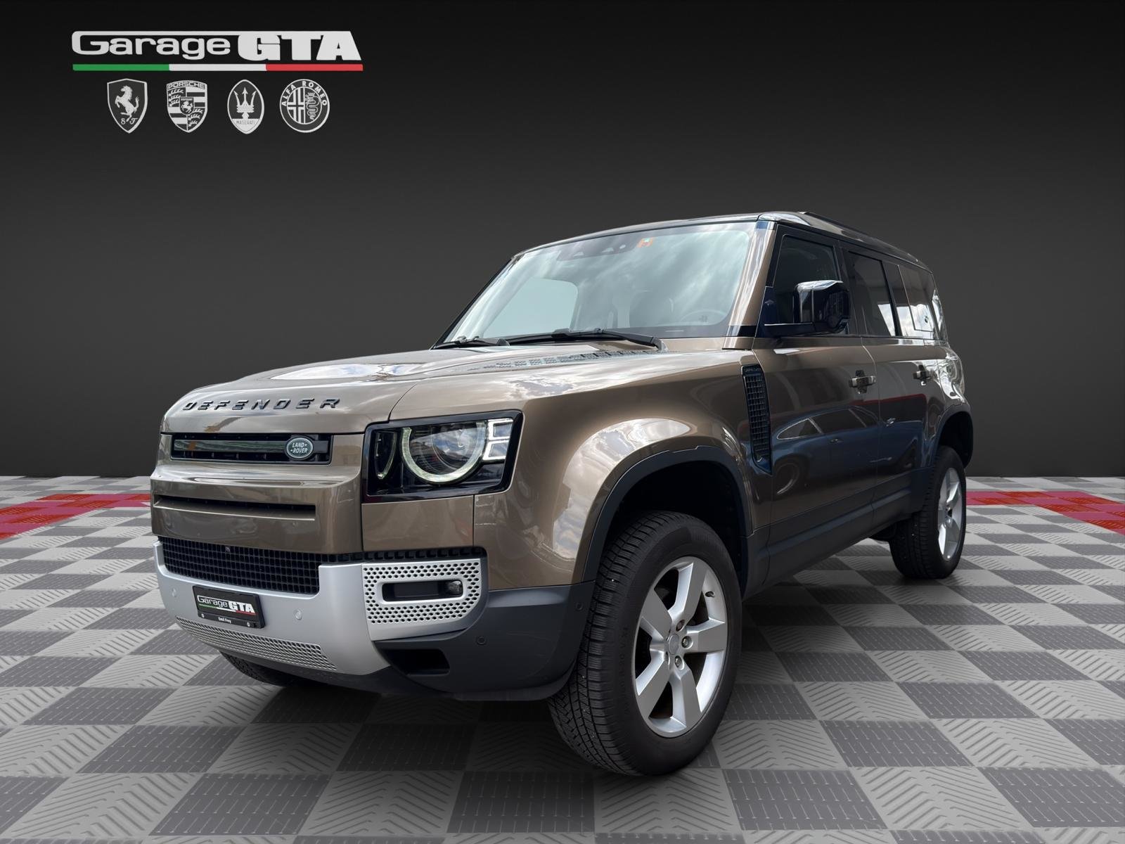 LAND ROVER Defender 110 D240 SD4 S AT8