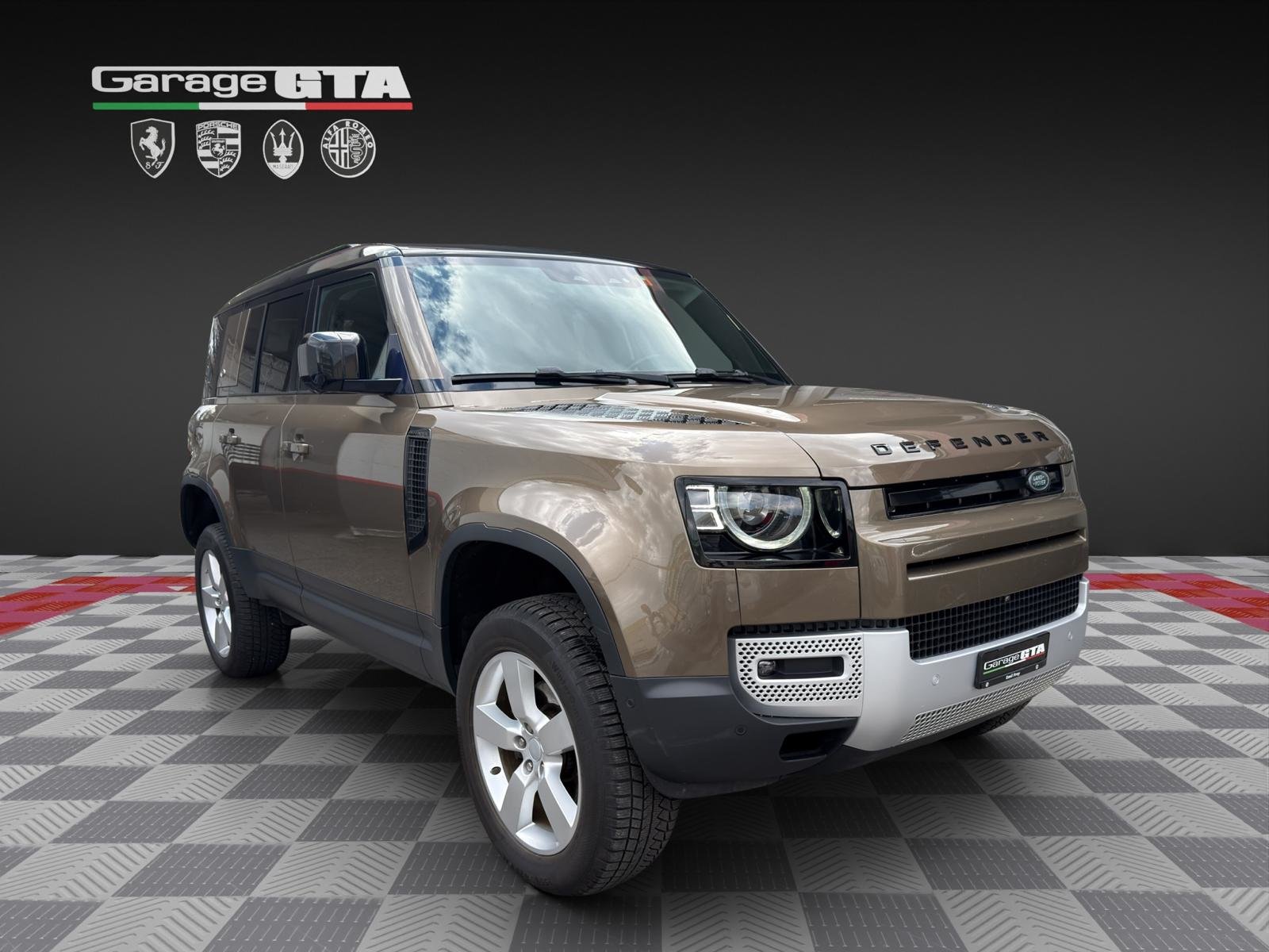 LAND ROVER Defender 110 D240 SD4 S AT8, Diesel, Occasion / Gebraucht, Automatik - 7