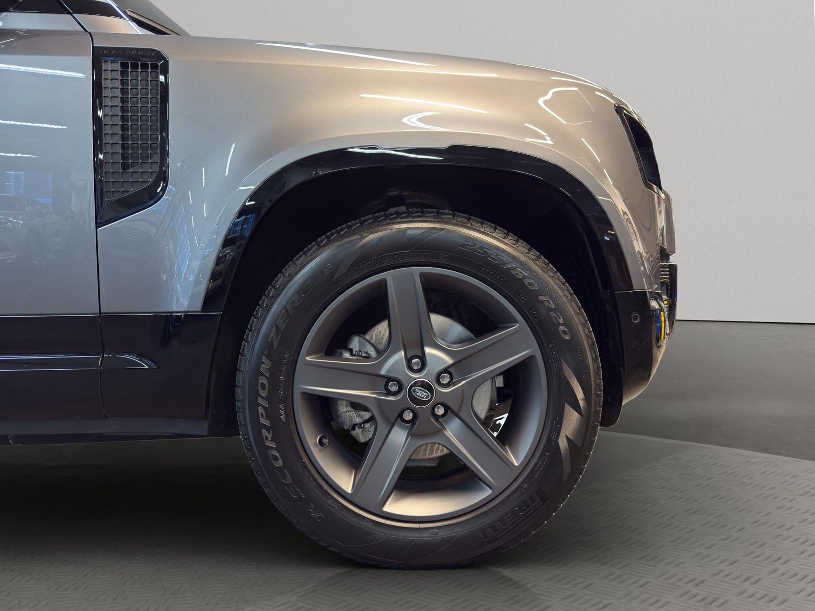 LAND ROVER Defender 110 3.0 D I6 X-Dynamic SE, Mild-Hybrid Diesel/Elektro, Occasion / Gebraucht, Automatik - 7