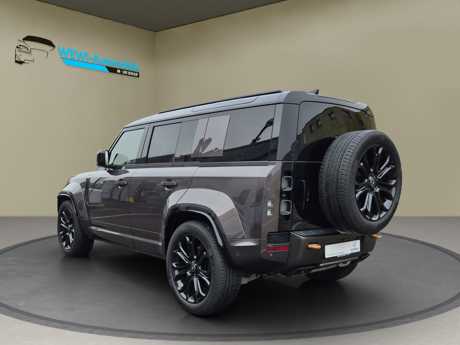 LAND ROVER Defender 110 635 V8 4.4 Octa AT8, Petrol, Second hand / Used, Automatic - 5