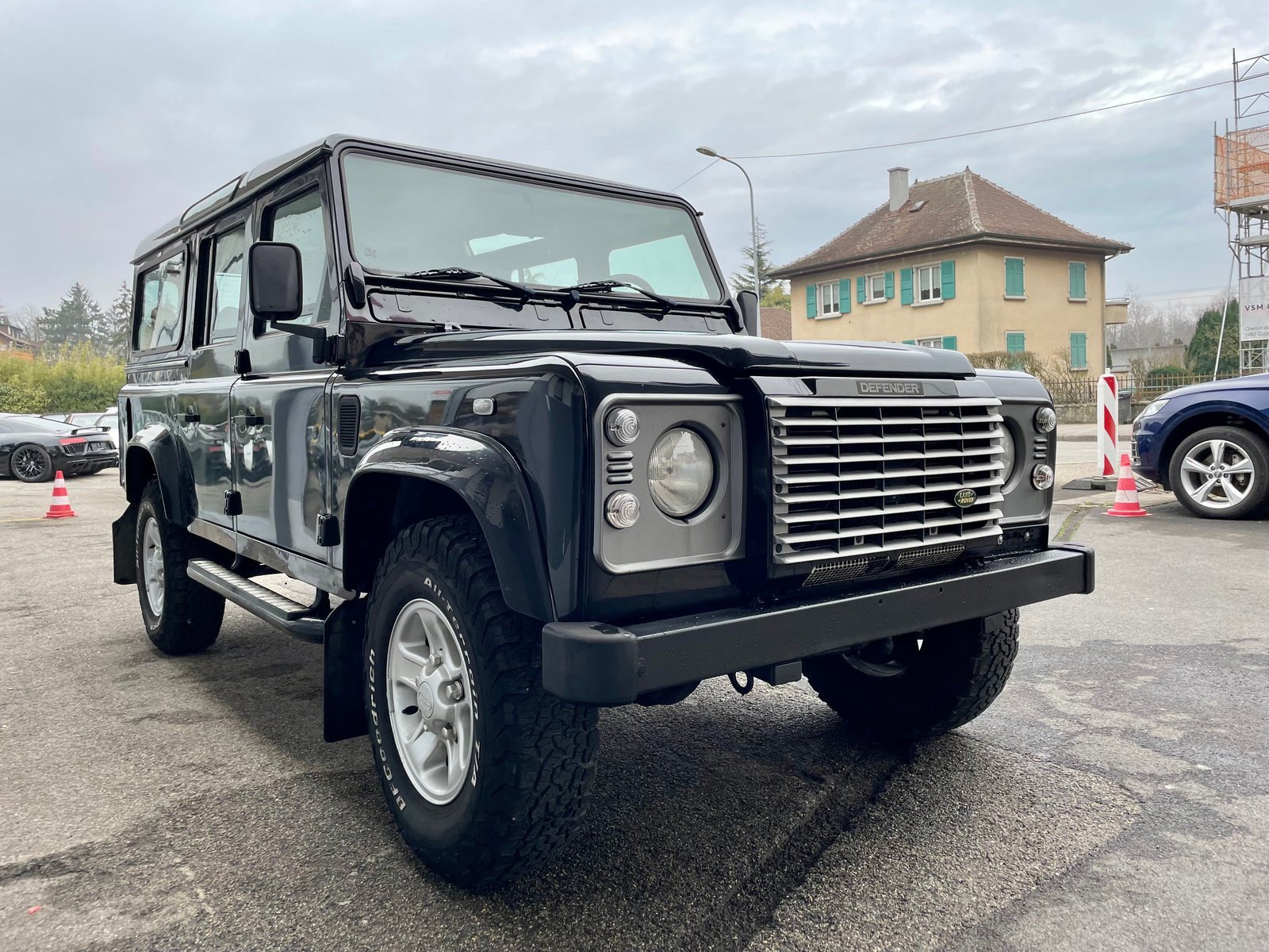 LAND ROVER Defender 110 SW 2.5 Td5 Black Edition, Diesel, Occasion / Gebraucht, Handschaltung - 5