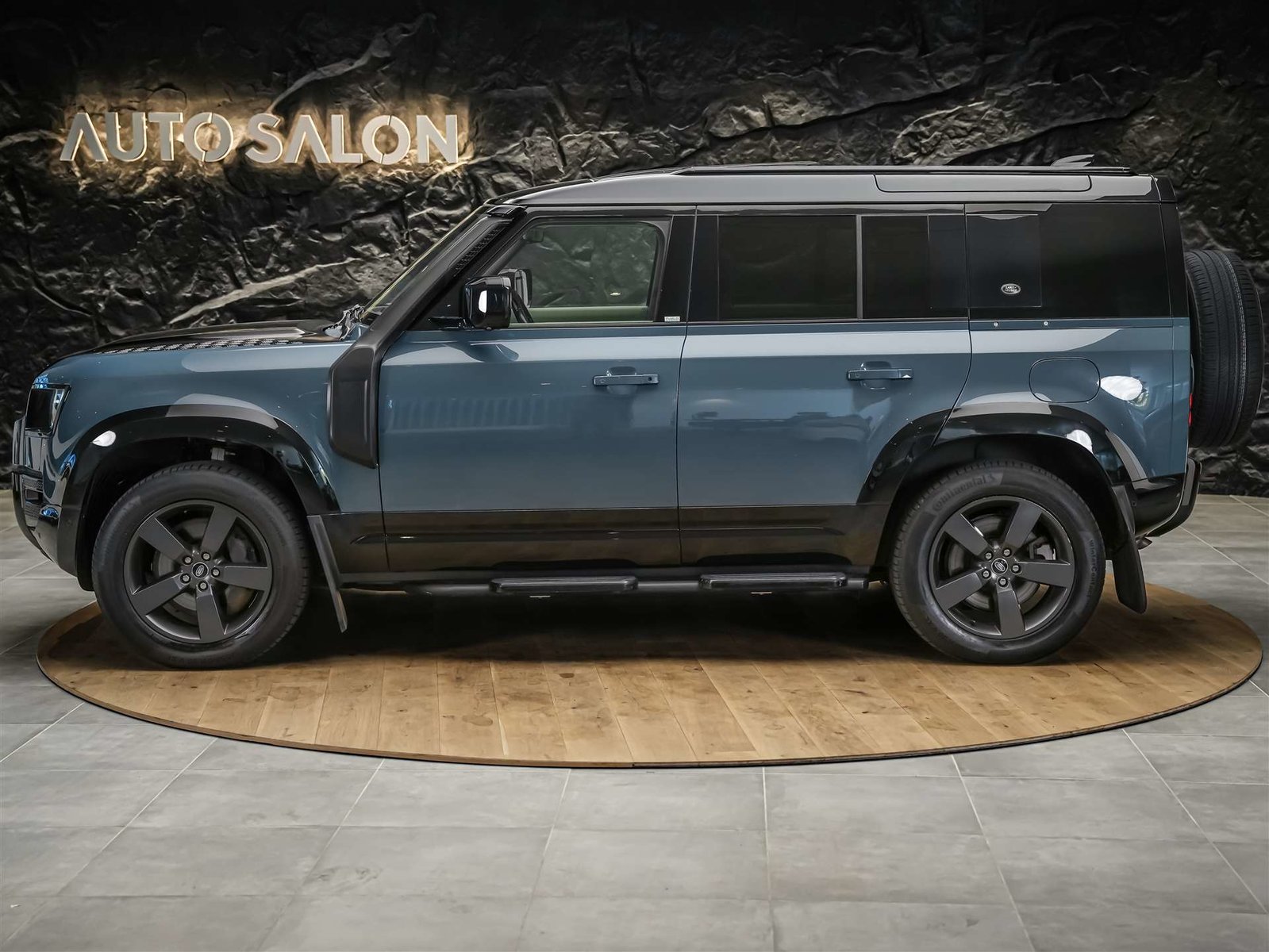 LAND ROVER Defender 110 P400e Si4 PHEV X-Dynamic SE AT8 *CH, Plug-in-Hybrid Benzin/Elektro, Occasion / Gebraucht, Automatik - 2