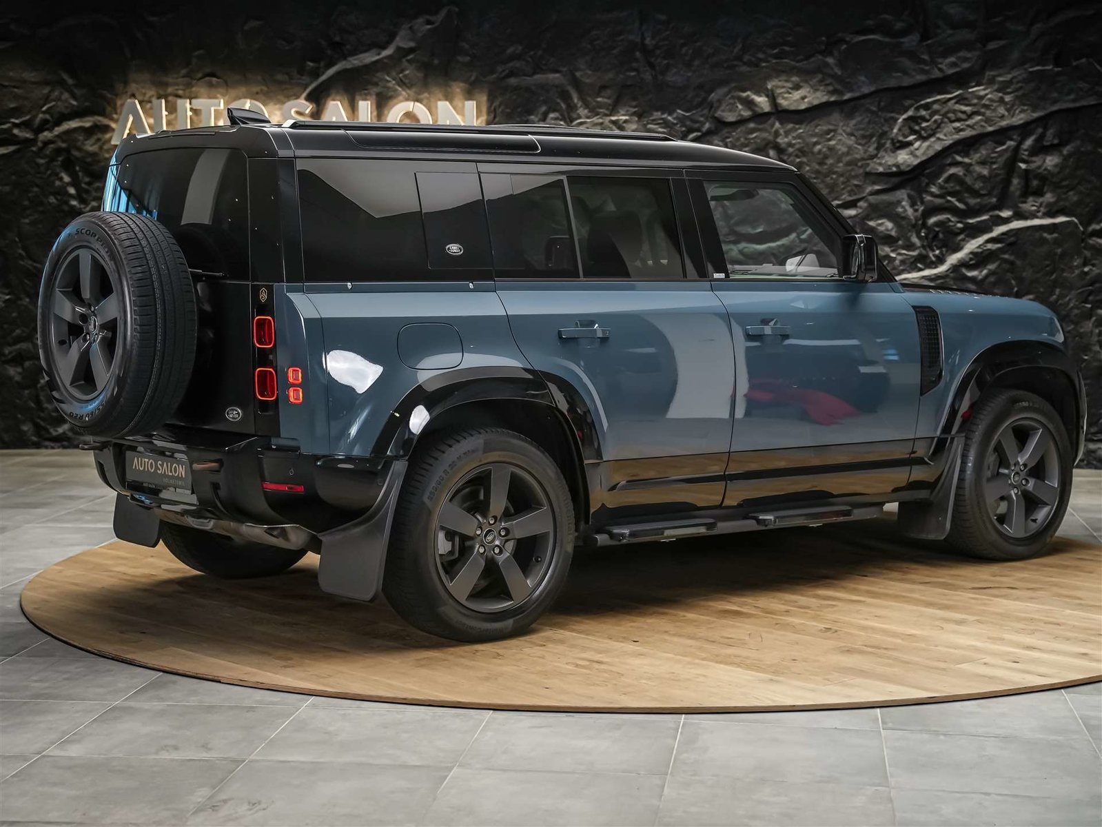 LAND ROVER Defender 110 P400e Si4 PHEV X-Dynamic SE AT8 *CH, Plug-in-Hybrid Benzin/Elektro, Occasion / Gebraucht, Automatik - 5