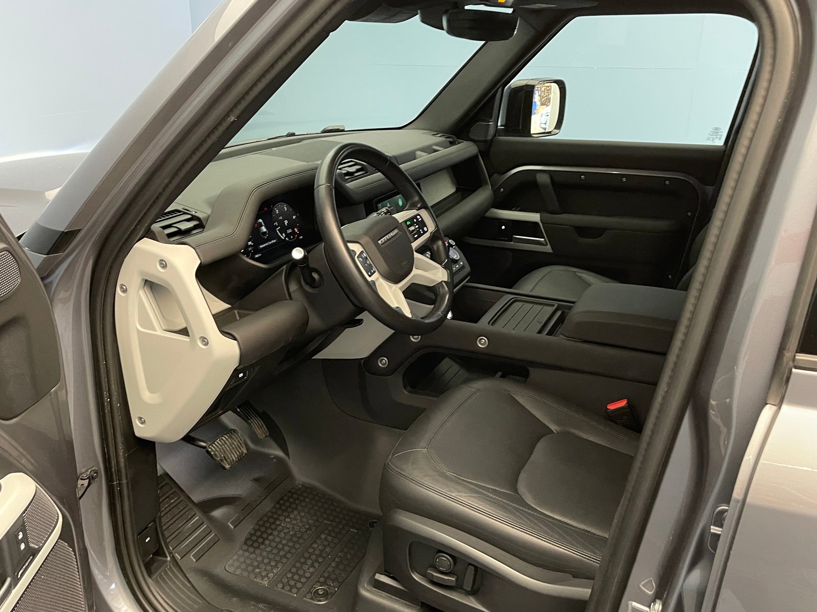 LAND ROVER Defender 110 3.0 D I6 300 SE, Hybride Léger Diesel/Électricité, Occasion / Utilisé, Automatique - 7