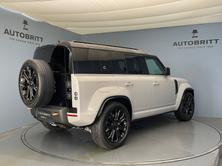LAND ROVER Defender 110 4.4 V8 Octa, Essence, Occasion / Utilisé, Automatique - 4