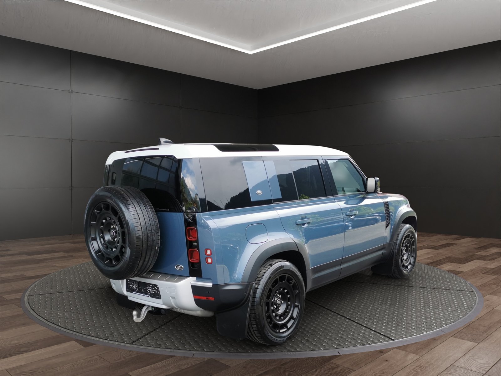 LAND ROVER Defender 110 D240 SD4 SE AT8, Diesel, Occasion / Gebraucht, Automatik - 6