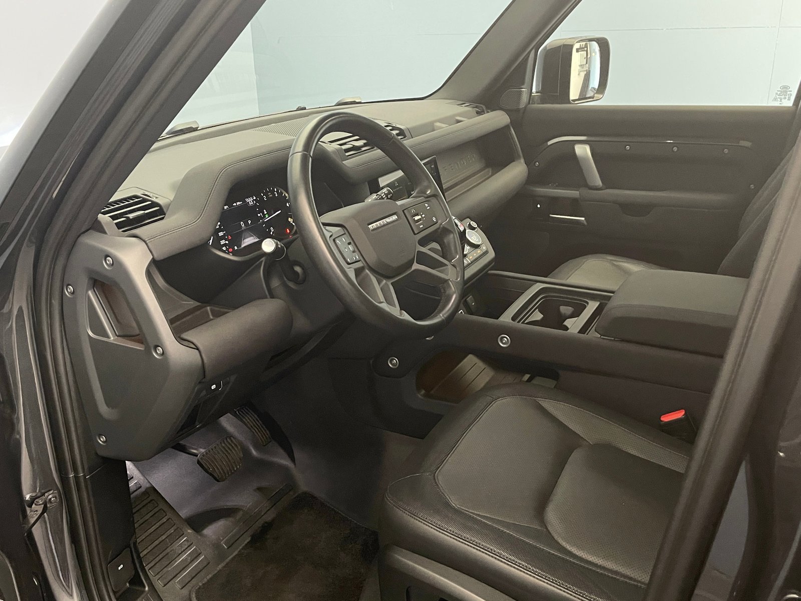 LAND ROVER Defender 110 3.0 D I6 300 X-Dynamic SE, Diesel, Occasion / Gebraucht, Automatik - 7