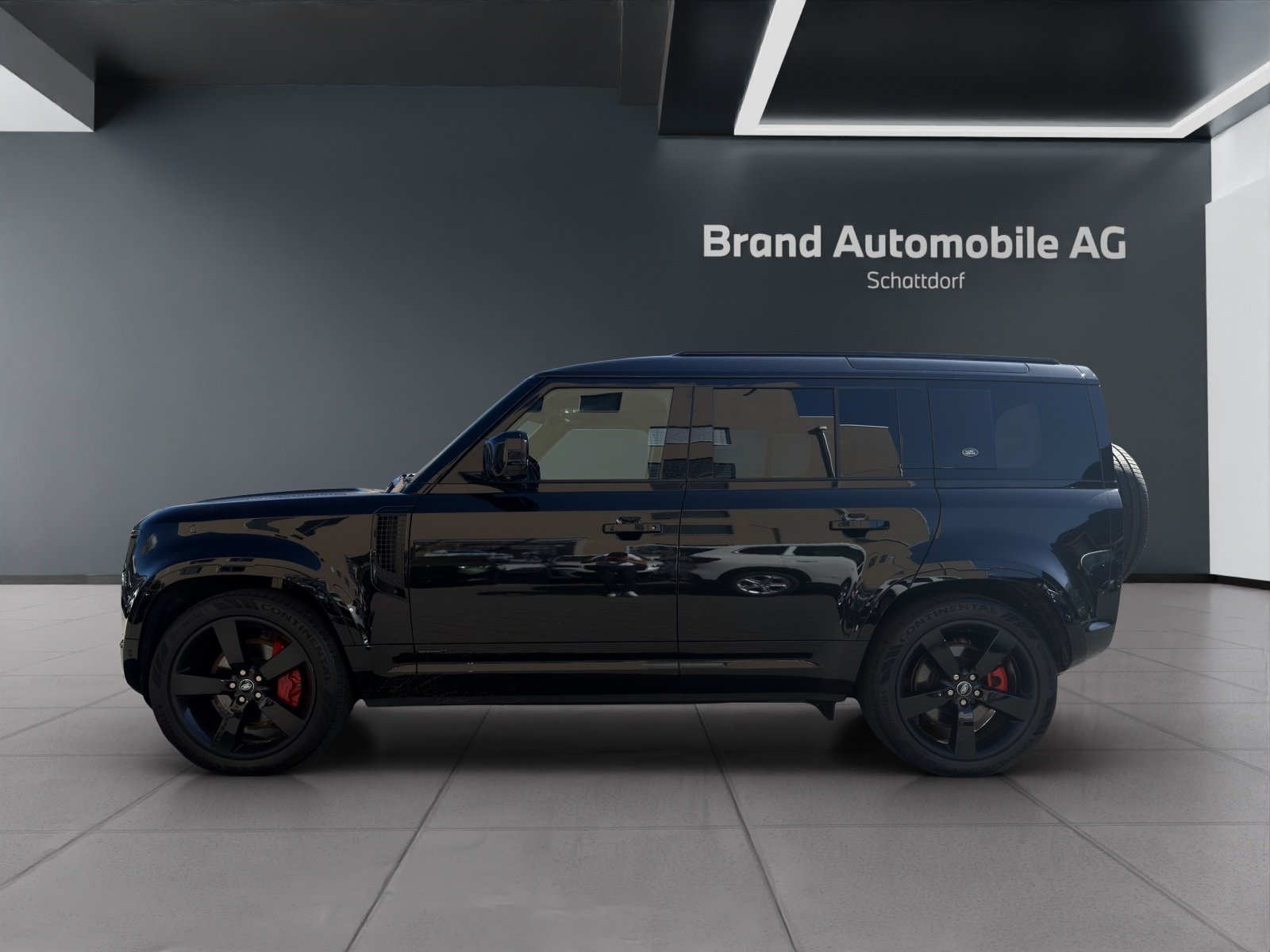 LAND ROVER Defender 110 3.0 D I6 300 X, Mild-Hybrid Diesel/Electric, Second hand / Used, Automatic - 2