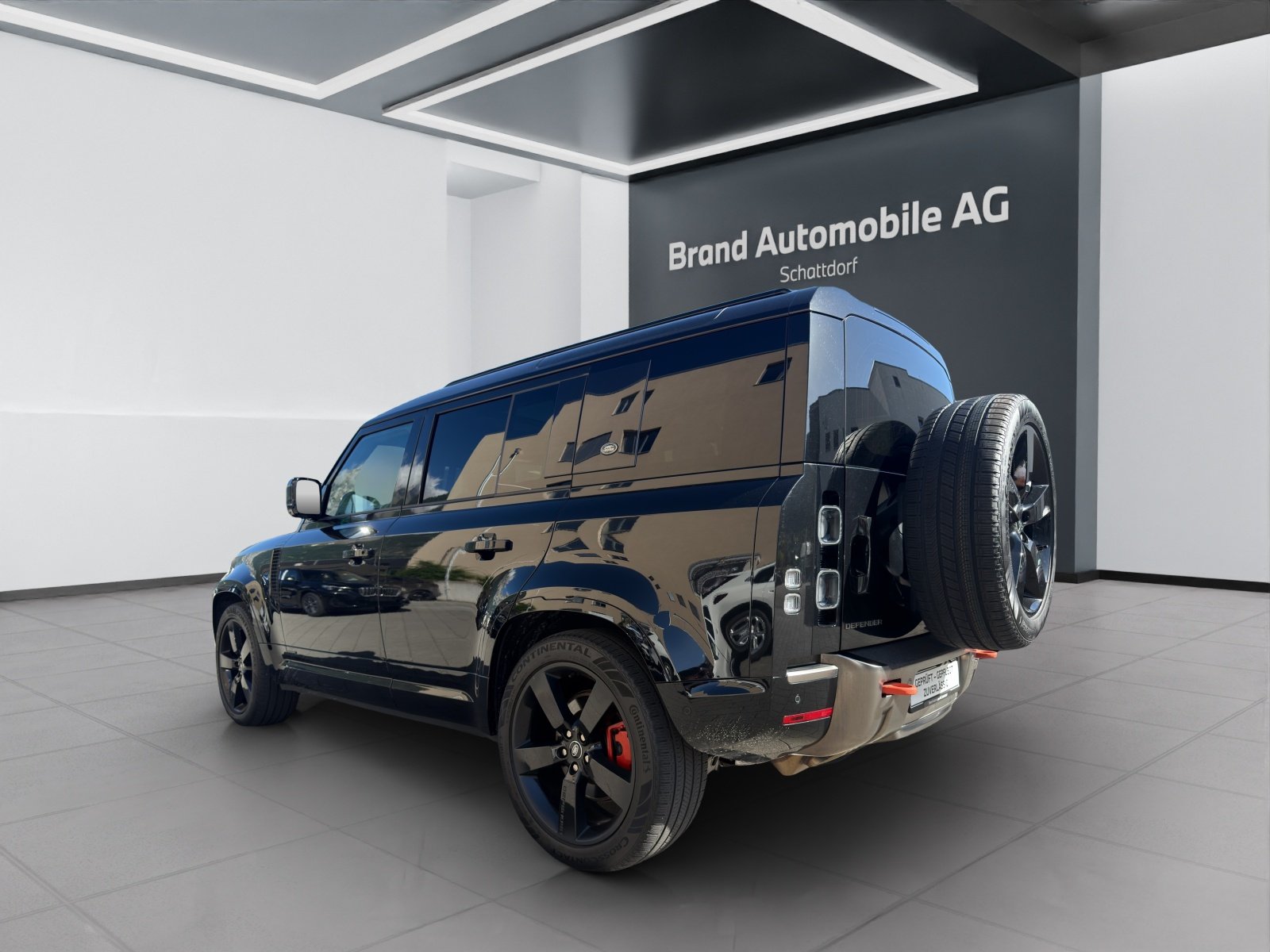 LAND ROVER Defender 110 3.0 D I6 300 X, Mild-Hybrid Diesel/Electric, Second hand / Used, Automatic - 3