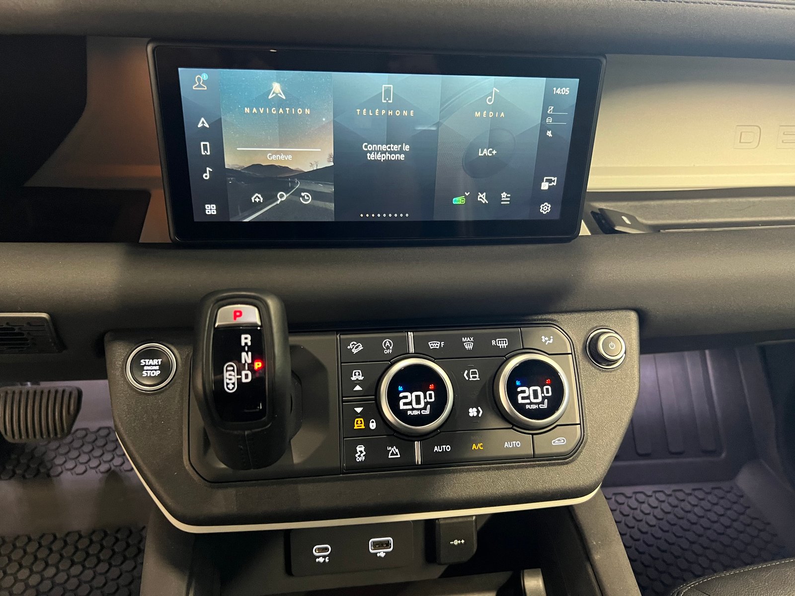 LAND ROVER Defender 90 3.0 D I6 250 SE, Hybride Léger Diesel/Électricité, Occasion / Utilisé, Automatique - 5