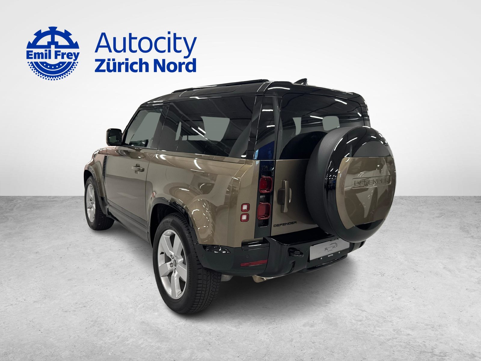 LAND ROVER Defender 90 3.0 D I6 250 X-Dynamic SE, Mild-Hybrid Diesel/Electric, Second hand / Used, Automatic - 3